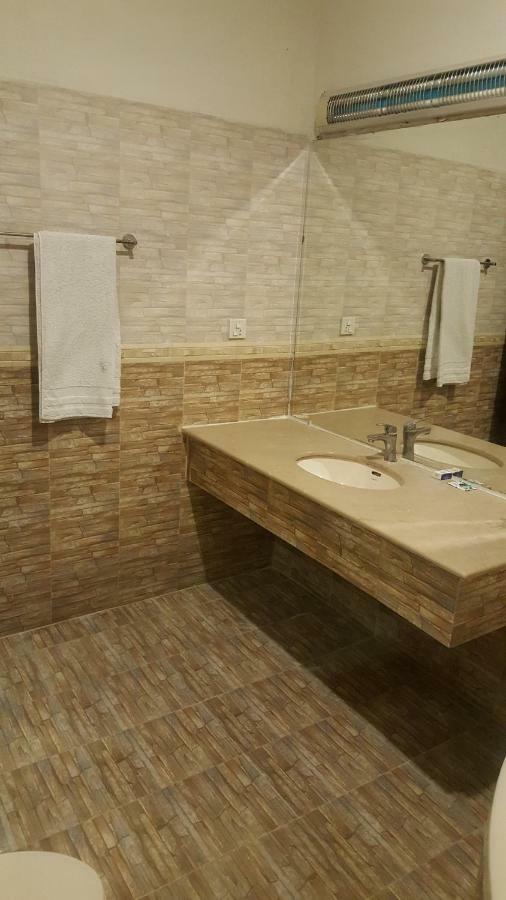 Mulberry Residence Luxury Rooms 이슬라마바드 외부 사진